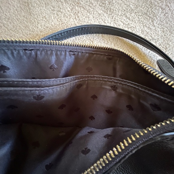 Kate Spade crossbody black pebbled soft leather. Top zip closure. 10” 7”. - Picture 4 of 8